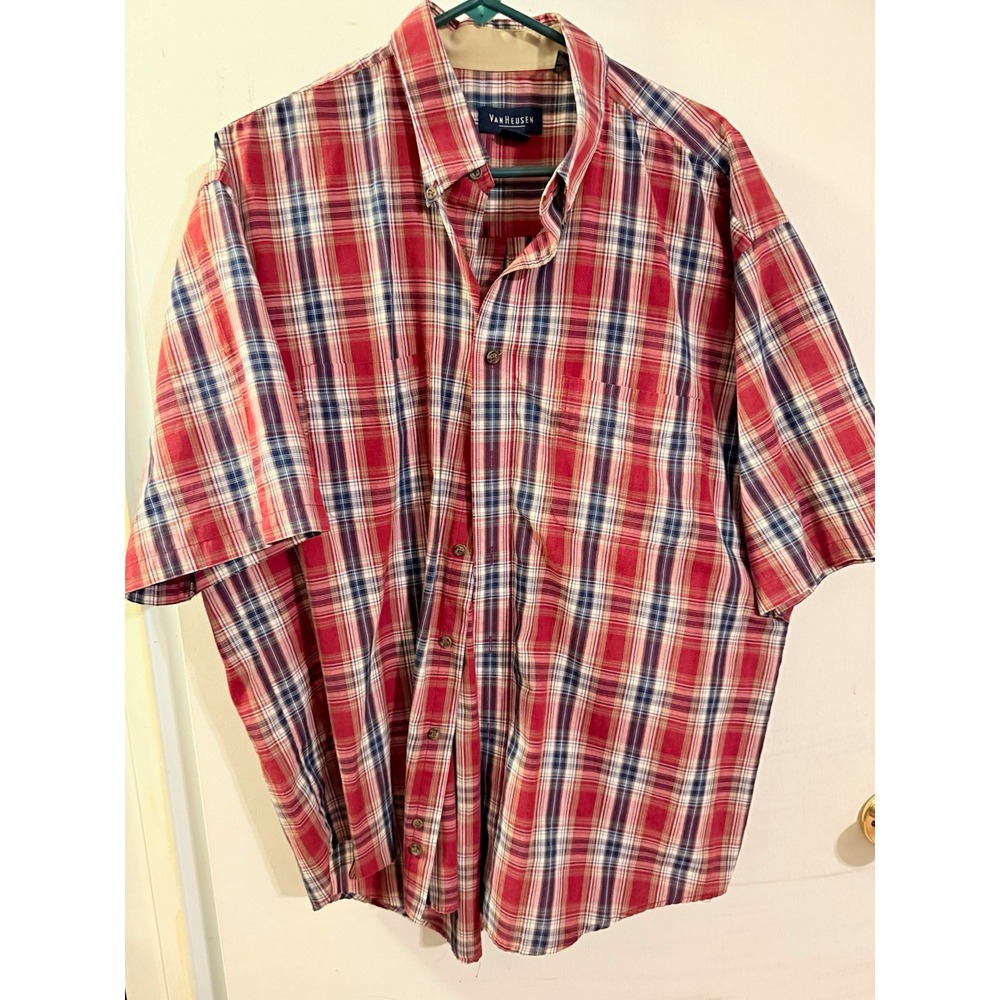Van Heusen Men's XL Regular Red Blue White Plaid Short Sleeve Button-Down Shirt